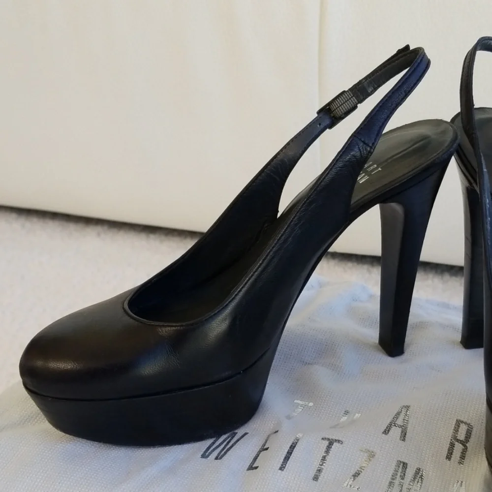 To big normally I wear a size 3.5~4 So yeah if your a 4.5 👍 you’ll be fine. - Picture 2 of 6